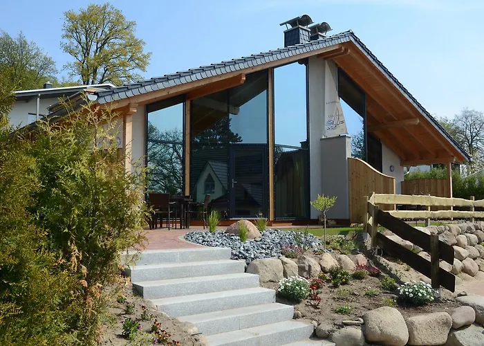 アパート Luv & Lee - Apt. 01 ゼリン